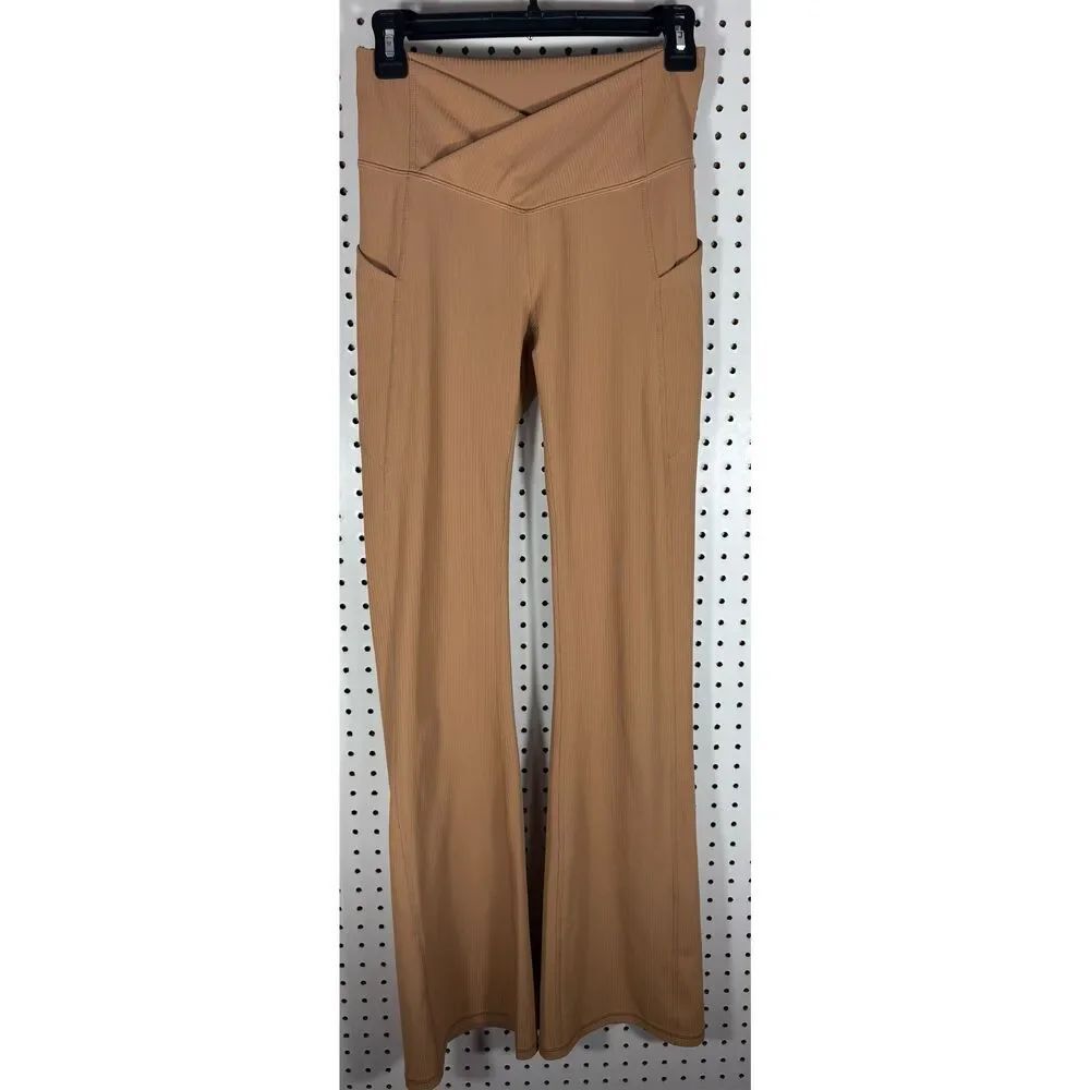 Fabletics oasis ribbed kick flare pants size S
